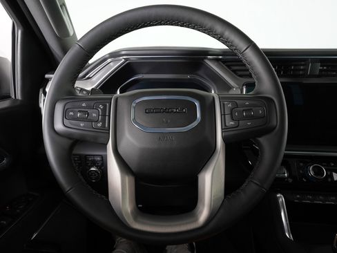 Used 2024 GMC Sierra 1500 Denali w/ Denali Reserve Package AWD/4WD image 18