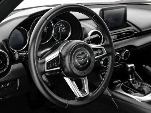 Used 2022 MAZDA MX-5 Miata RF Grand Touring image 13