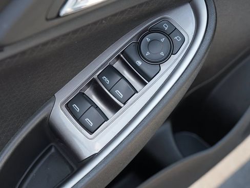 Used 2023 Chevrolet Malibu LT w/ Driver Confidence Package FWD image 16