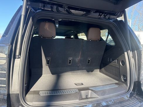 New 2026 Chevrolet Tahoe High Country image 13