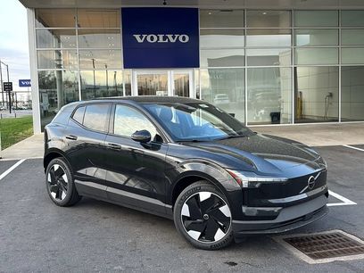 New 2026 Volvo EX30 Plus w/ Climate Package