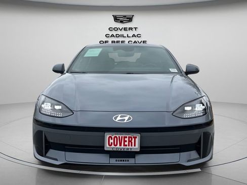 Used 2024 Hyundai Ioniq 6 SE image 2