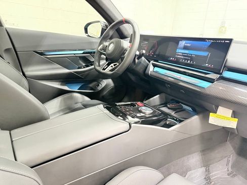 Used 2026 BMW M5 Touring AWD/4WD image 56
