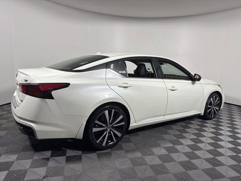 Used 2021 Nissan Altima 2.0 SR image 6