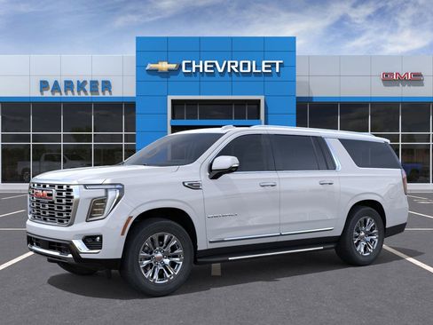 New 2026 GMC Yukon XL Denali w/ Advanced Technology Package image 2