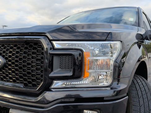 Used 2019 Ford F150 XL w/ Equipment Group 101A Mid RWD image 3