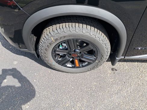 New 2026 Nissan Rogue SV AWD/4WD image 28