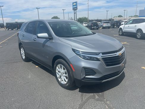 Used 2024 Chevrolet Equinox LT AWD/4WD image 1