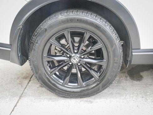 Used 2024 Honda CR-V Sport image 13