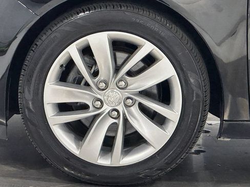 Used 2016 Buick Regal FWD image 34