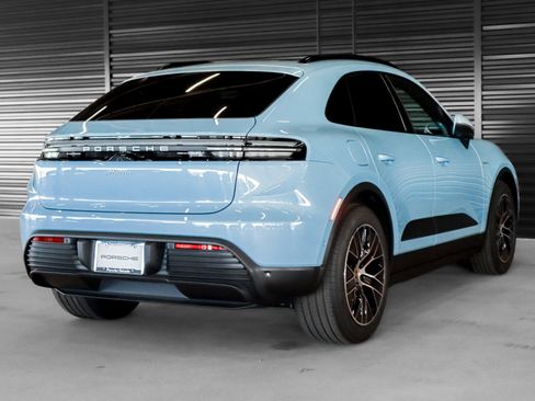 New 2026 Porsche Macan Electric image 10