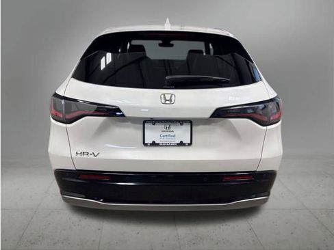 Certified 2024 Honda HR-V EX-L image 5