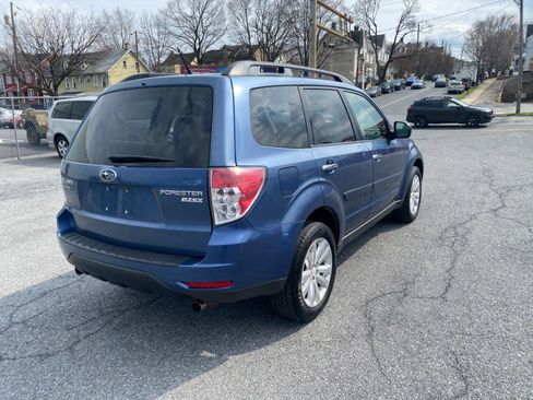 Used 2011 Subaru Forester 2.5X Premium image 3