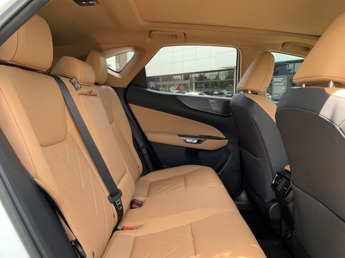 Used 2026 Lexus NX 450h+ AWD w/ Accessory Package (2T) image 33
