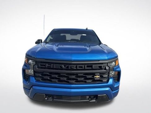 Used 2023 Chevrolet Silverado 1500 Custom AWD/4WD image 7