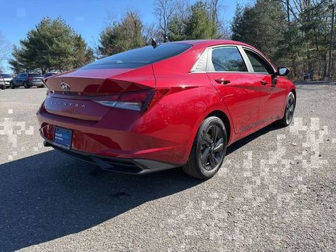 Certified 2023 Hyundai Elantra SEL FWD image 3