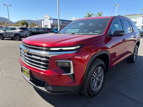 New 2026 Chevrolet Traverse LT w/ Driver Confidence Package image 4