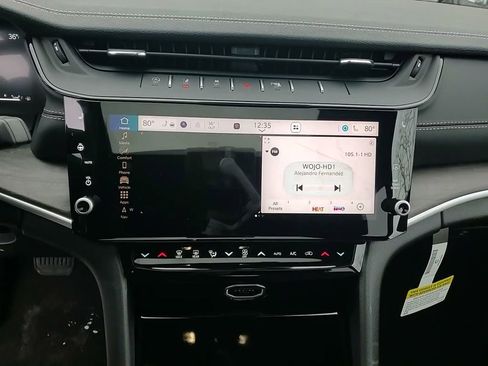 New 2026 Jeep Grand Cherokee Limited w/ Limited Altitude Package image 32