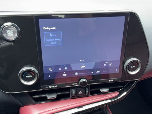 Used 2025 Lexus NX 250 FWD w/ Towing Package (2000 Lbs) image 26