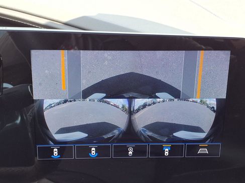 Used 2022 Chevrolet Corvette Stingray Preferred Conv w/ 2LT RWD image 11