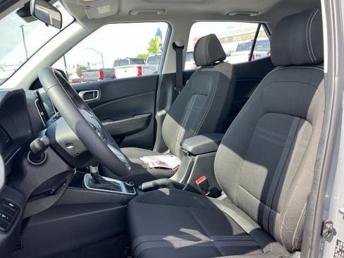 Used 2023 Hyundai Venue SEL w/ Cargo Package FWD image 12