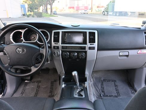 Used 2003 Toyota 4Runner Sport AWD/4WD image 12