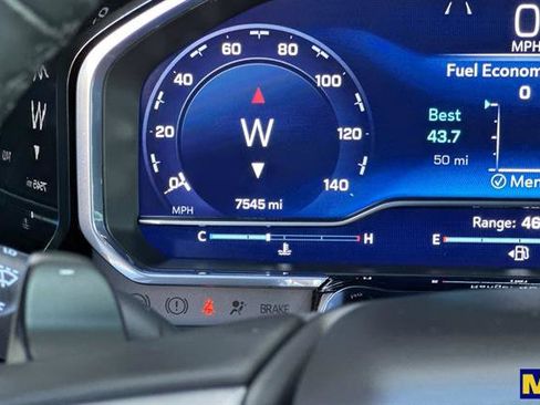 Used 2025 Chevrolet Silverado 1500 LT image 34