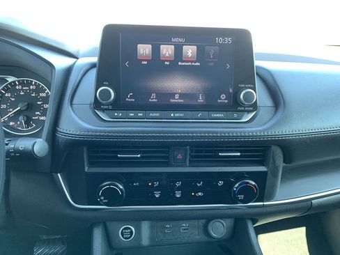 Used 2023 Nissan Rogue S AWD/4WD image 20