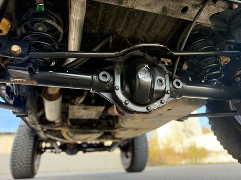 Used 2017 Jeep Wrangler Sport image 15