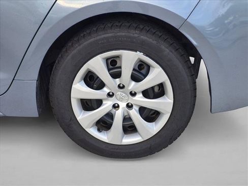 Certified 2023 Toyota Corolla LE FWD image 9