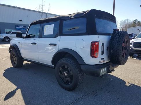 Used 2023 Ford Bronco Black Diamond image 4