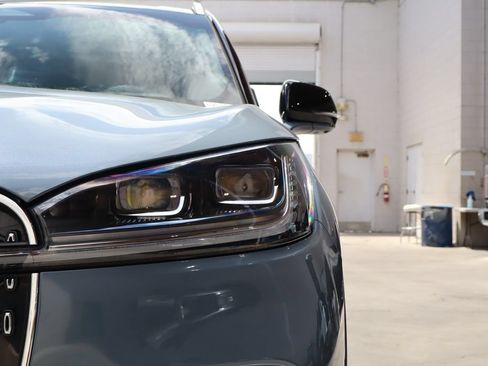 Used 2025 Lincoln Aviator Reserve w/ Equipment Group 201A AWD/4WD image 8