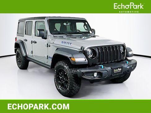 Used 2023 Jeep Wrangler Unlimited w/ 8.4" Radio Group AWD/4WD image 1