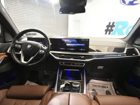 Used 2024 BMW X5 xDrive40i w/ Premium Package AWD/4WD image 22