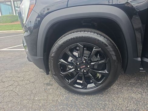 New 2026 GMC Terrain Elevation FWD image 17