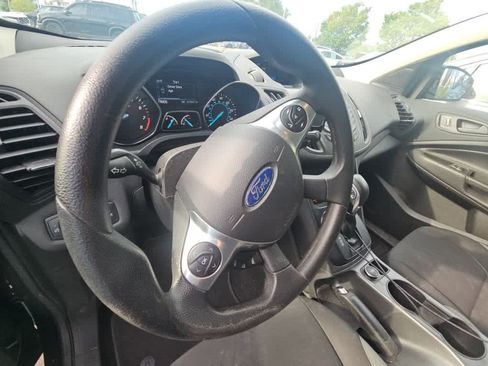 Used 2016 Ford Escape S FWD image 7