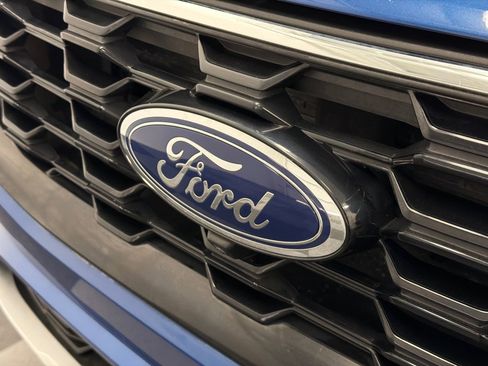 Used 2023 Ford Escape ST-Line Select w/ Tech Pack #2 AWD/4WD image 9