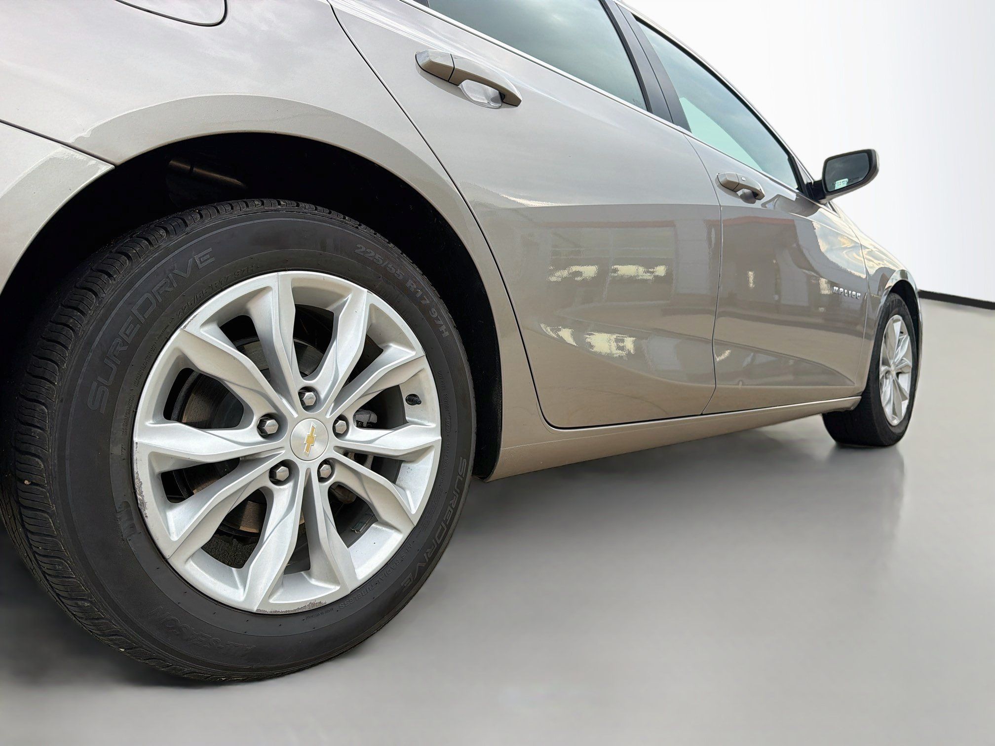 Used 2024 Chevrolet Malibu LT FWD image 7
