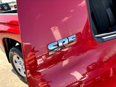 Used 2014 Toyota Tundra SR5 w/ SR5 Upgrade Package RWD image 10