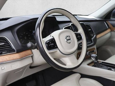 Used 2019 Volvo XC90 T6 Inscription AWD/4WD image 12