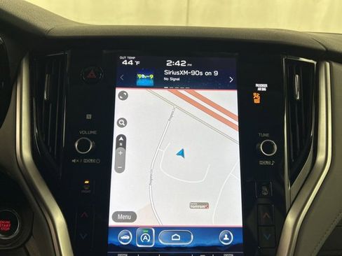 Used 2022 Subaru Outback Premium image 16