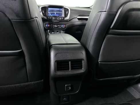 Used 2023 GMC Terrain SLT w/ Infotainment Package II FWD image 22