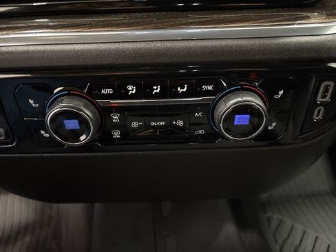 Used 2024 Chevrolet Silverado 1500 RST AWD/4WD image 24