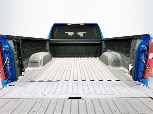 Used 2024 Chevrolet Silverado 1500 Custom image 25