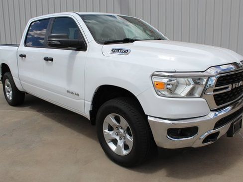 Used 2023 RAM 1500 Big Horn image 4