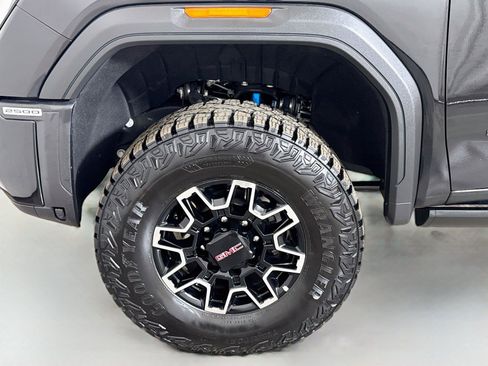 Certified 2026 GMC Sierra 2500 AT4X AWD/4WD image 31