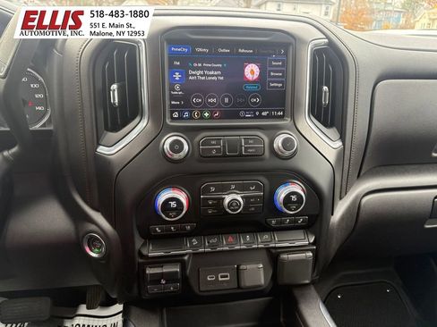 Used 2023 GMC Sierra 3500 AT4 w/ Snow Plow Prep/Camper Package image 15