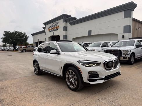 Used 2019 BMW X5 xDrive40i w/ Premium Package AWD/4WD image 45