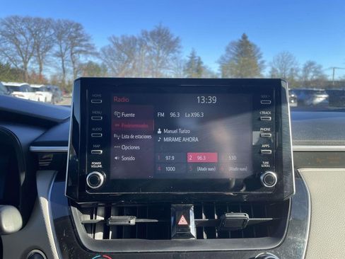 Used 2020 Toyota Corolla LE image 26