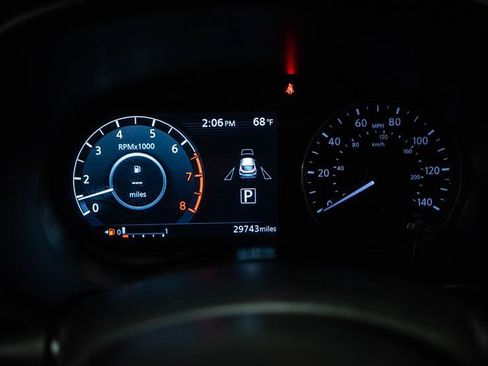 Used 2024 Nissan Kicks SR w/ SR Premium Package FWD image 15